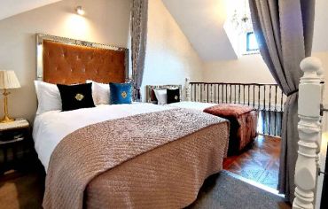 Luxury Class Family Duplex Suite