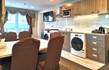 Business Class Three Bedroom Apartment